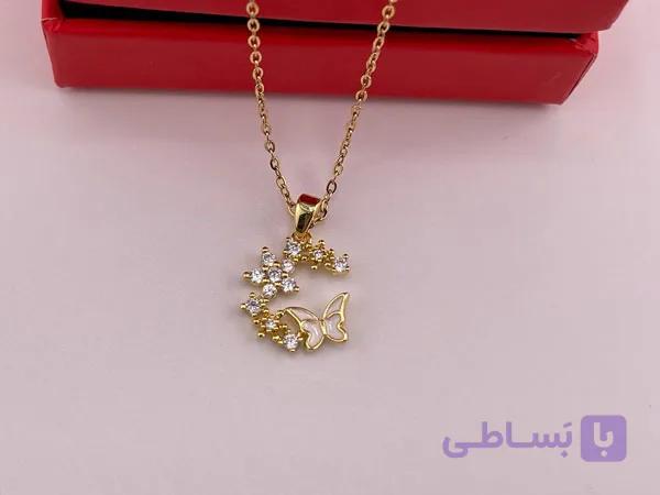 گردنبند پروانه صدفی و گل نگین دار — تصویر 1