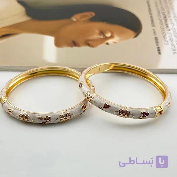 دستبند میناکاری سفید گل‌دار — تصویر 1