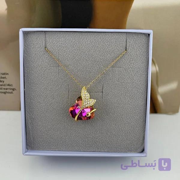 گردنبند طلایی طرح قلب و برگ با نگین صورتی — تصویر 1