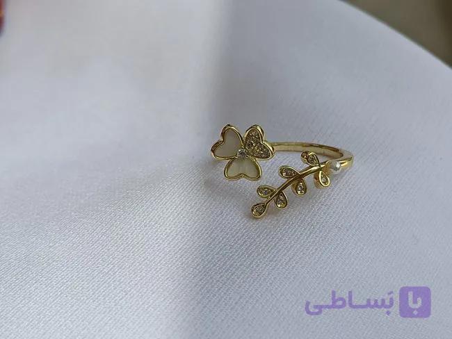 انگشتر گلبرگ صدفی