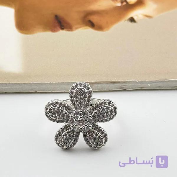 انگشتر شکوفه نگین‌دار درخشان — تصویر 1