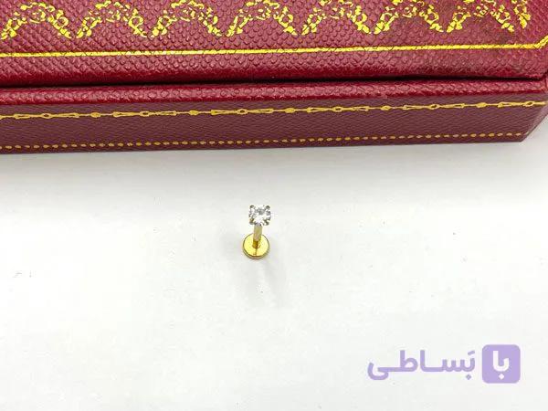 پیرسینگ لب نگینی دار