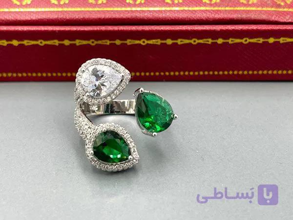 انگشتر طرح کریستال سبز و سفید — تصویر 1