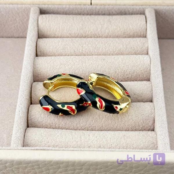 گوشواره حلقه‌ای میناکاری صورتی و طلایی با طرح انتزاعی — تصویر 1