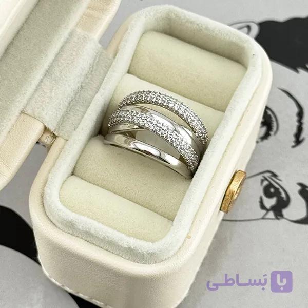 انگشتر نقره‌ای ژوپینگ سه رج با نگین‌های برلیان اتمی — تصویر 1