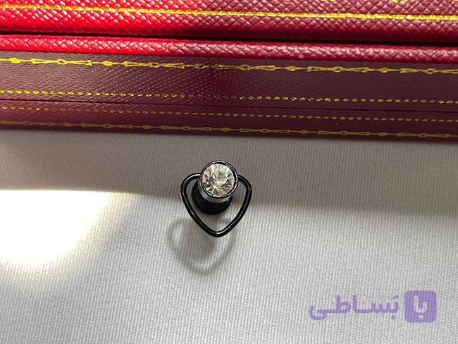 پیرسینگ گوش طرح مثلث و تک نگین — تصویر 1