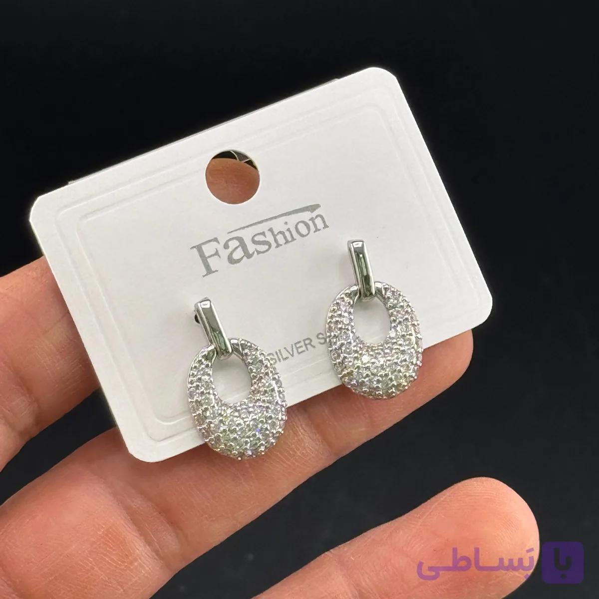 گوشواره جواهری آویز طرح بیضی نگین‌دار — تصویر 1