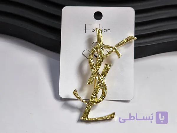 سنجاق سینه YSL طلایی — تصویر 1