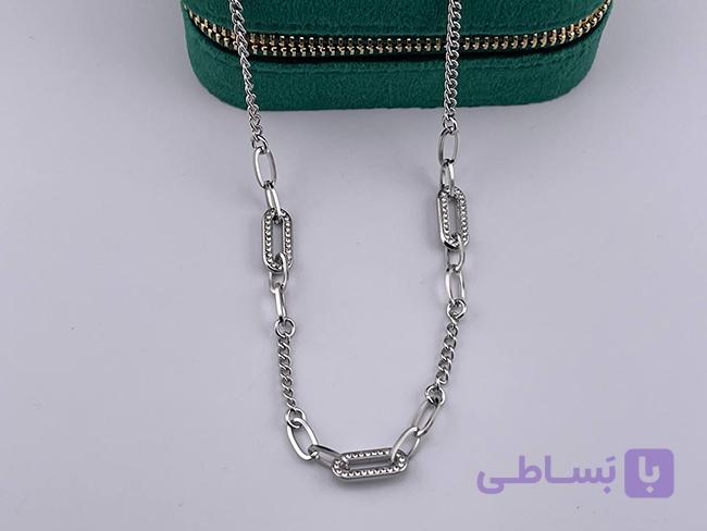 گردنبند نقره ای طرح خاص نگین کاری شده — تصویر 1