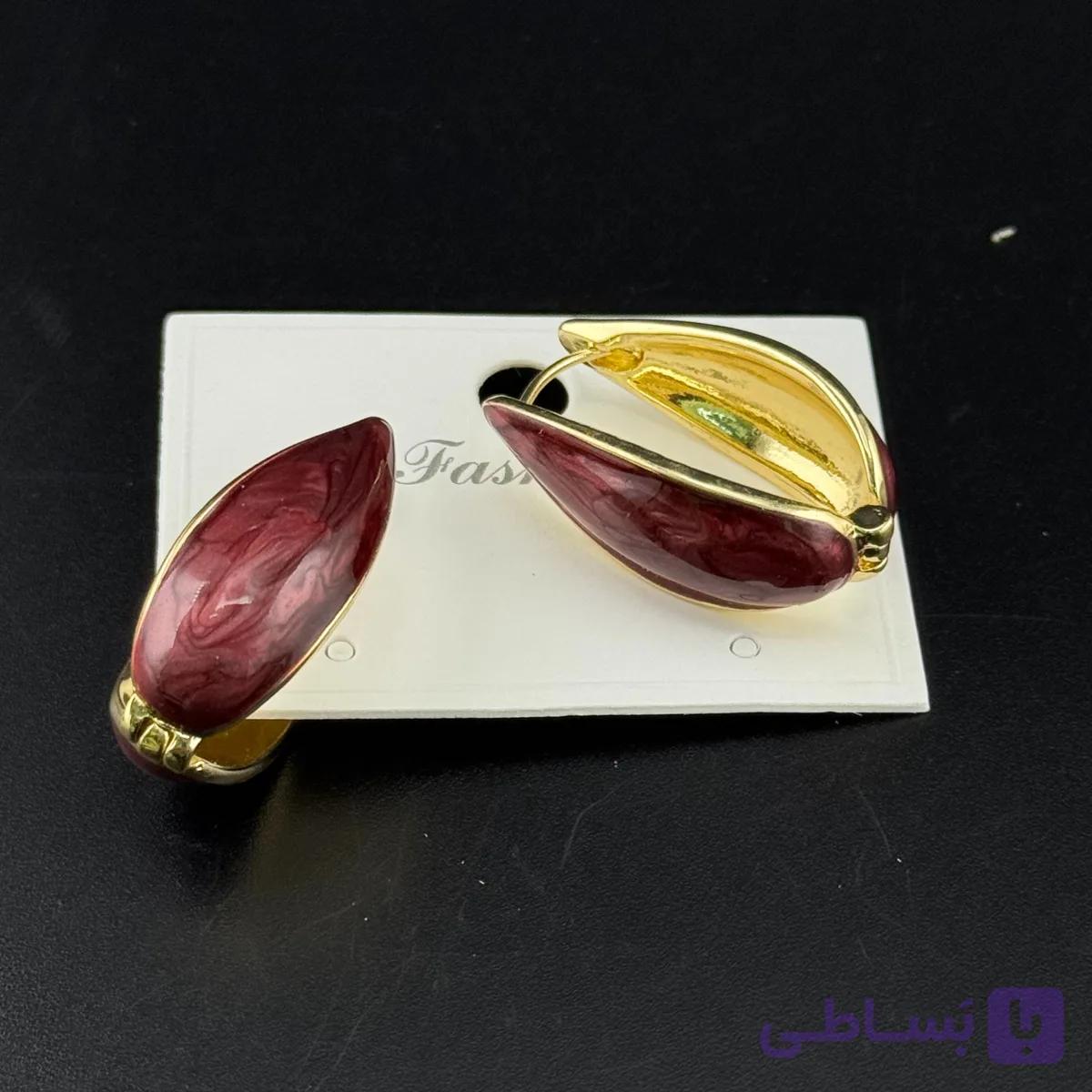 گوشواره طلایی و رزینی شرابی — تصویر 1