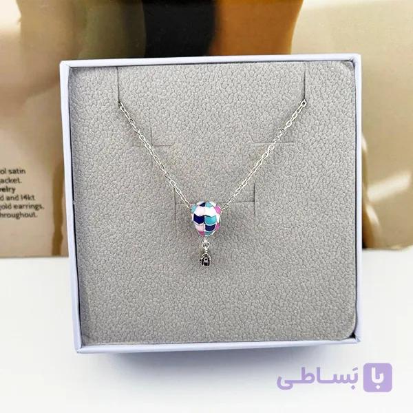 گردنبند نقره گوی رنگین با آویز خانه — تصویر 1