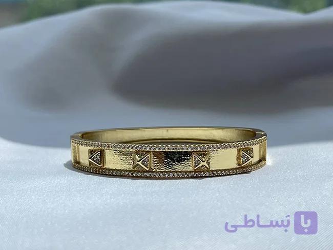 دستبند نگین کاری طلایی خاص — تصویر 1