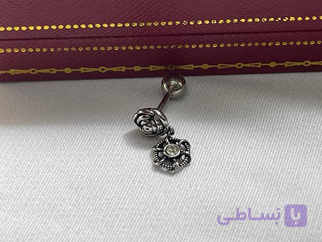 پیرسینگ گوش طرح صلیب نگین کاری شده — تصویر 1