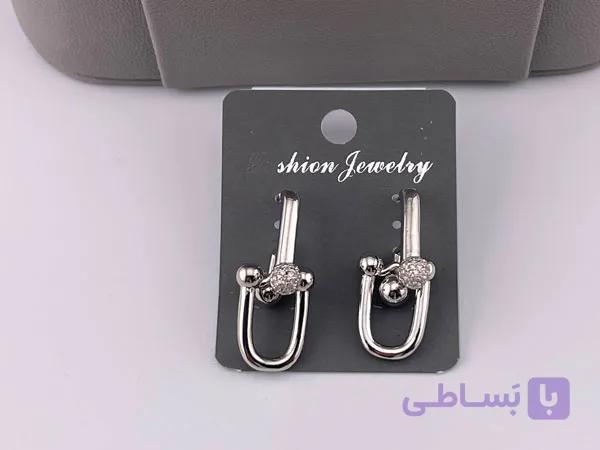 گوشواره مینیمال تک نگین — تصویر 1
