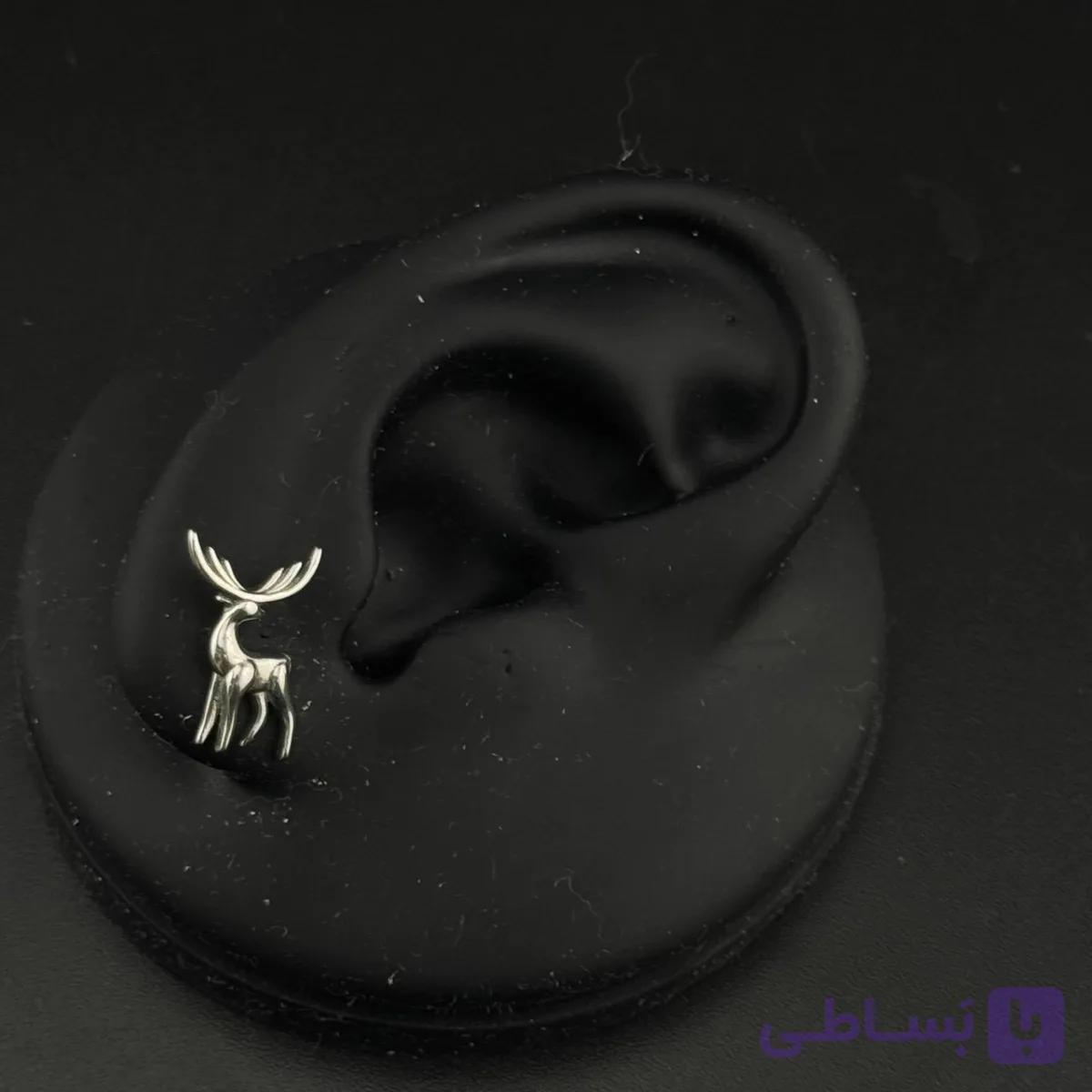 پیرسینگ گوزن مینیاتوری — تصویر 1