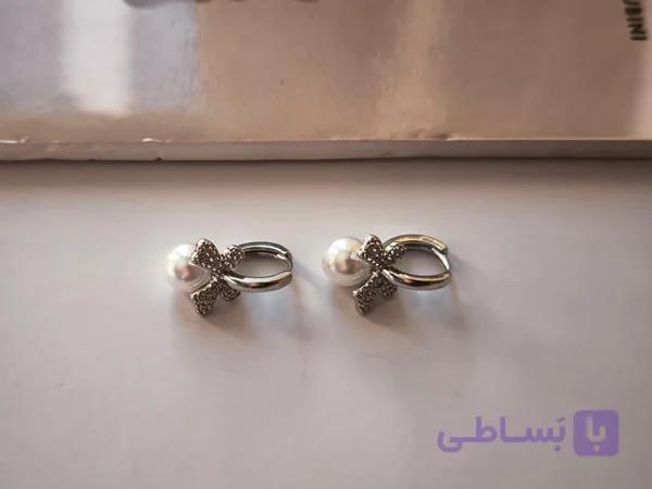 گوشواره مرواریدی حلقه ای و پاپیون کد 10551 — تصویر 1