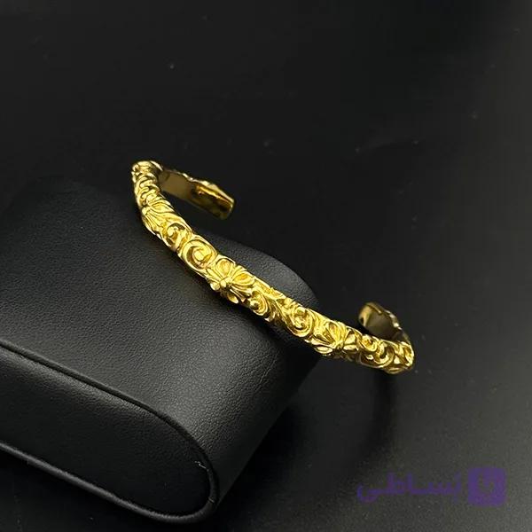 دستبند مردانه طلایی مدل طرح حکاکی شرقی — تصویر 1