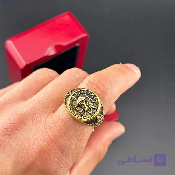 انگشتر مردانه طلایی طرح شیر و خورشید — تصویر 1