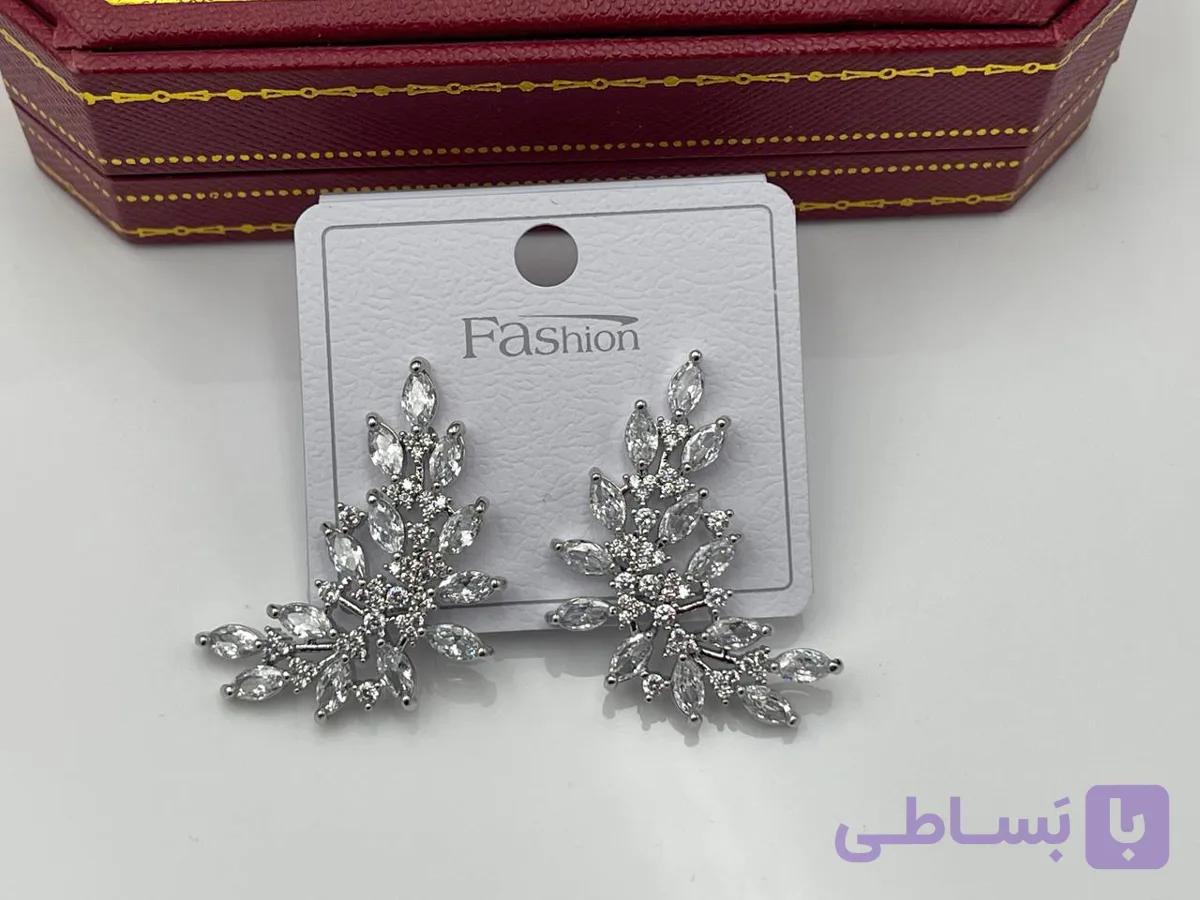 گوشواره مجلسی طرح برگ — تصویر 1