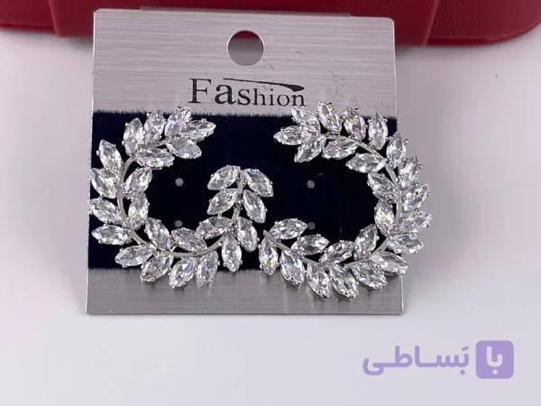 گوشواره مجلسی نگین دار طرح برگ — تصویر 1