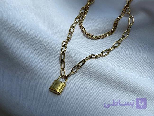 گردنبند طرح قفل دولاین