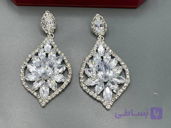 گوشواره مجلسی با کریستال های خاص کد G201 — تصویر 1
