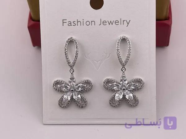 گوشواره نقره ای شیک طرح گل — تصویر 1