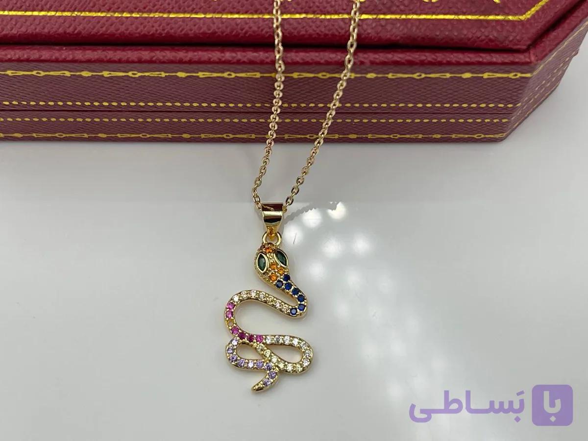 گردنبند طرح مار با نگین های رنگی — تصویر 1