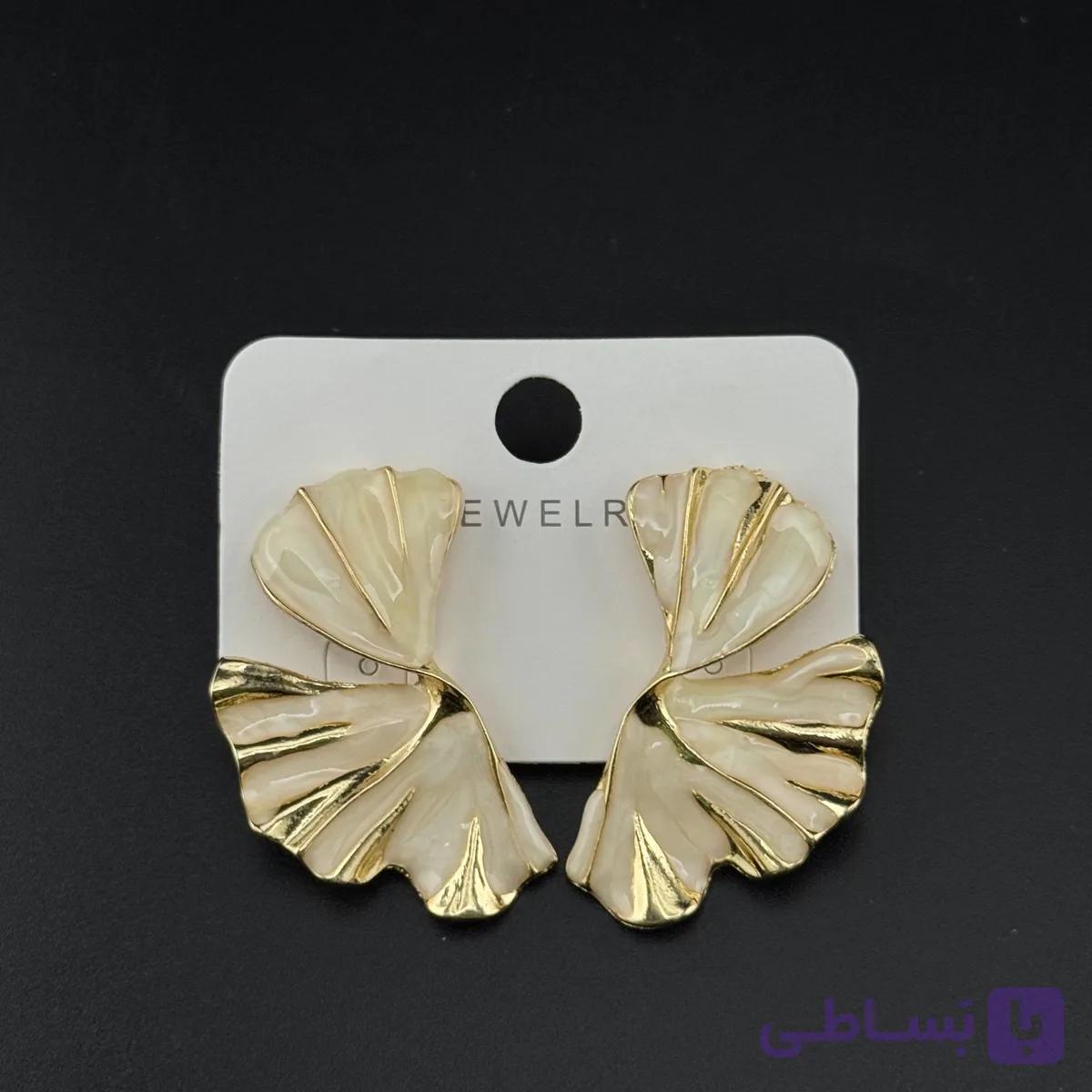 گوشواره گلبرگی کرم و طلایی — تصویر 1