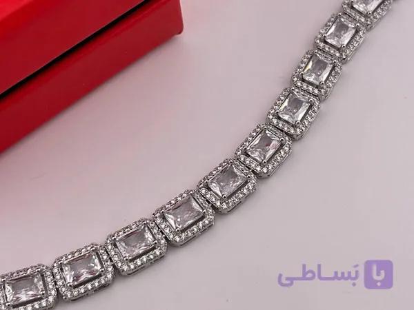 دستبند زنانه مجلسی نگین مربعی — تصویر 1