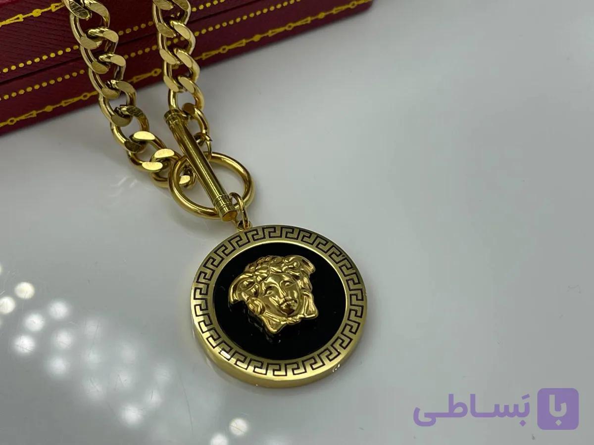 گردنبند ورساچ مشکی با زنجیر کارتیر — تصویر 1