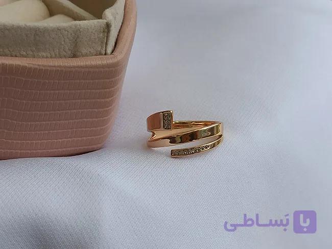 انگشتر ژوپینگ طلایی سه لاین نگین‌دار