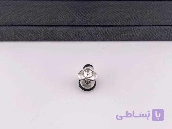پیرسینگ گوش نگین و گل