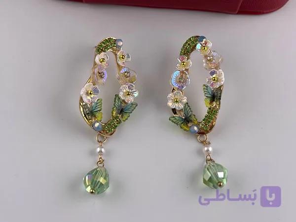 گوشواره زنانه گل و پروانه سبز — تصویر 1