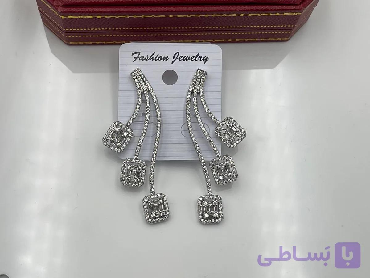 گوشواره مجلسی لاکچری نگین کاری — تصویر 1