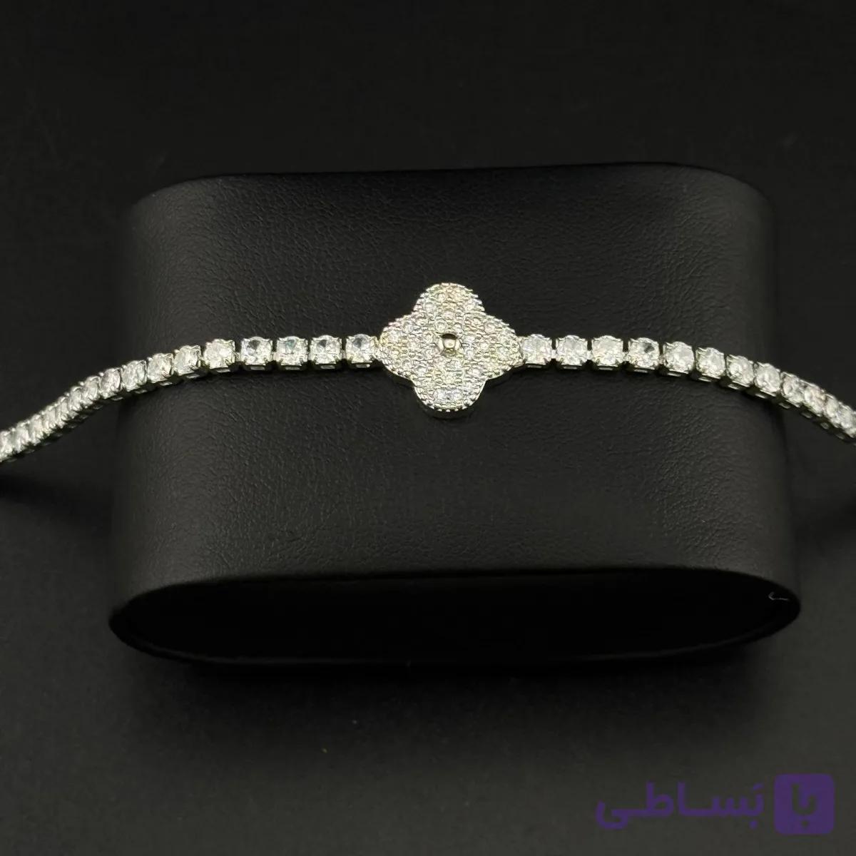 دستبند تنیسی طرح شبدر چهاربرگ — تصویر 1