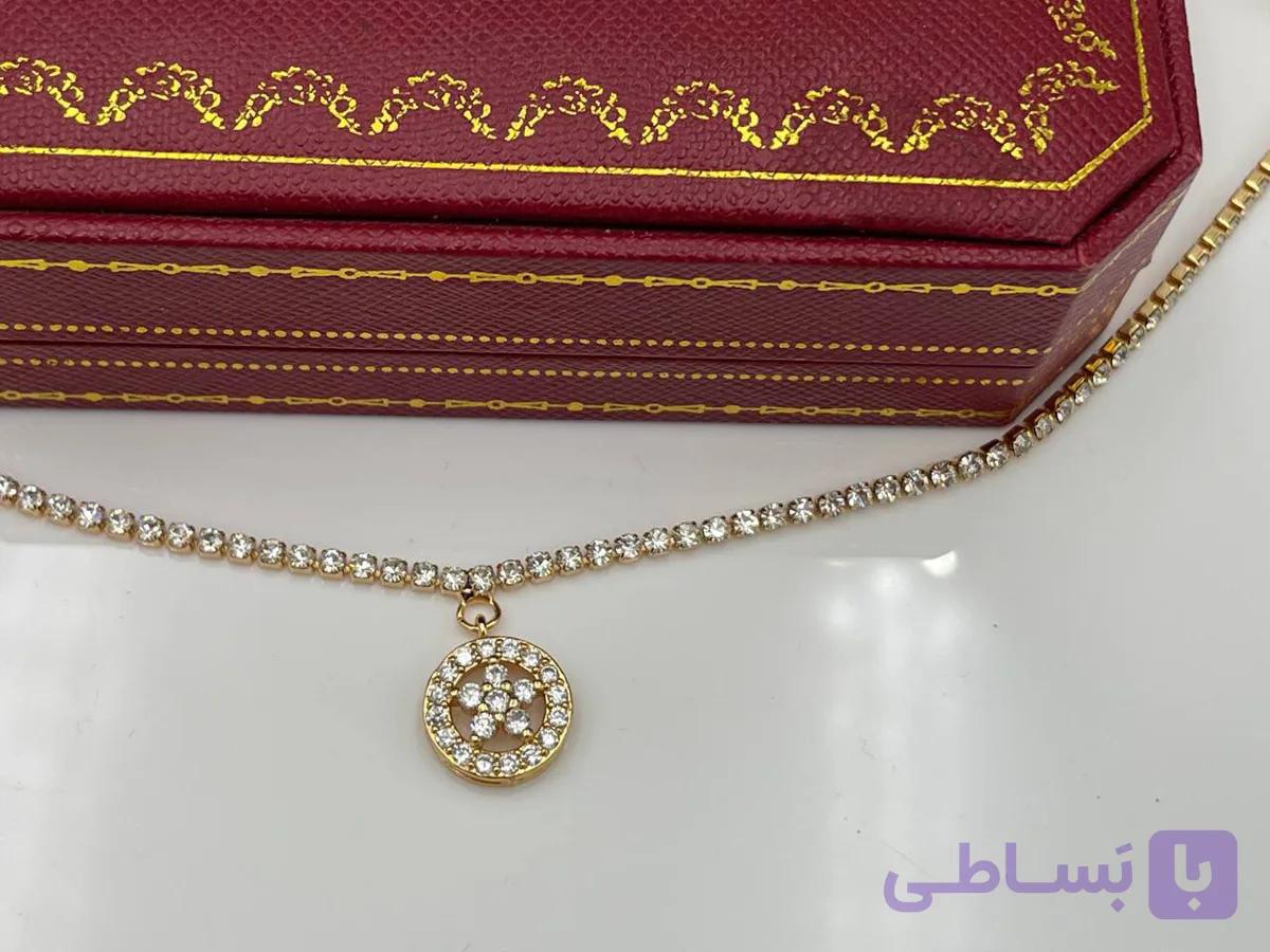 پابند فول نگین با آویز گرد طرح گل — تصویر 1