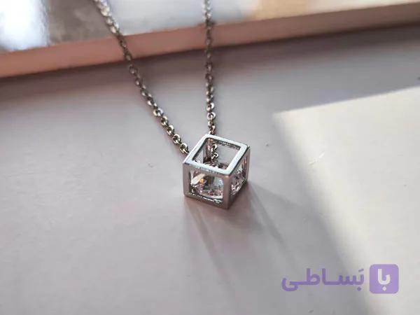 گردنبند گوی مربعی تک نگین کد 10454 — تصویر 1