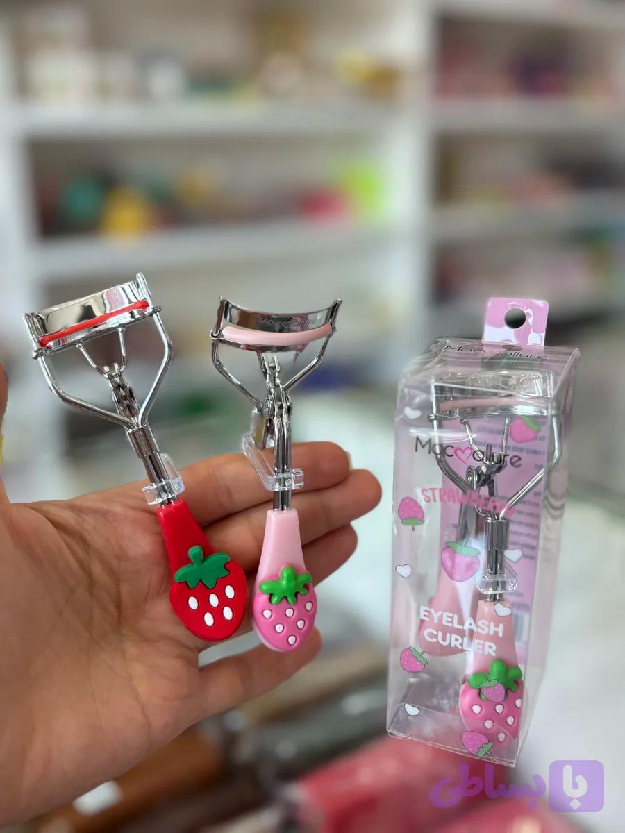 فرمژه توتفرنگی