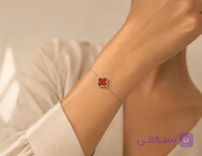 دستبند نقره ونکلیف تک گل قرمز