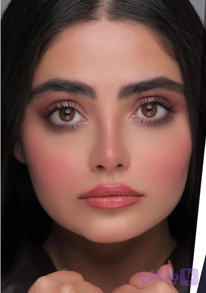 لنز رنگی یونیک