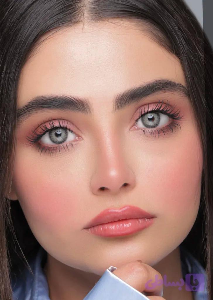 لنز رنگی یونیک