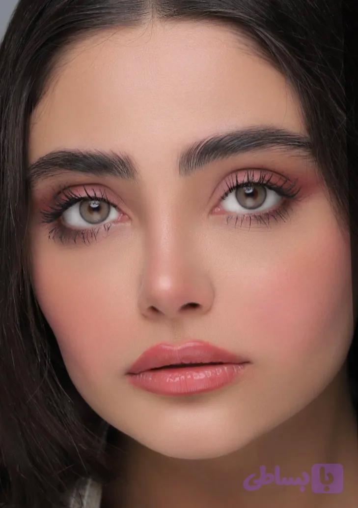 لنز رنگی یونیک