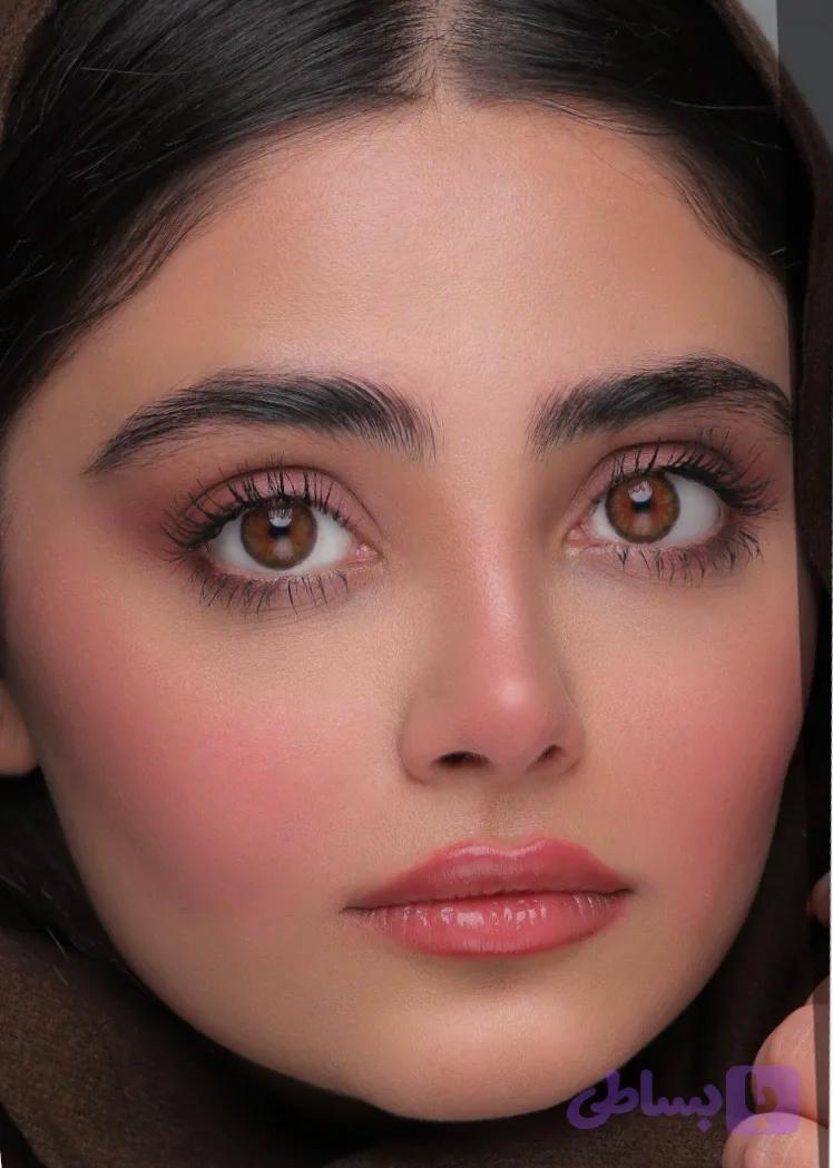 لنز رنگی یونیک