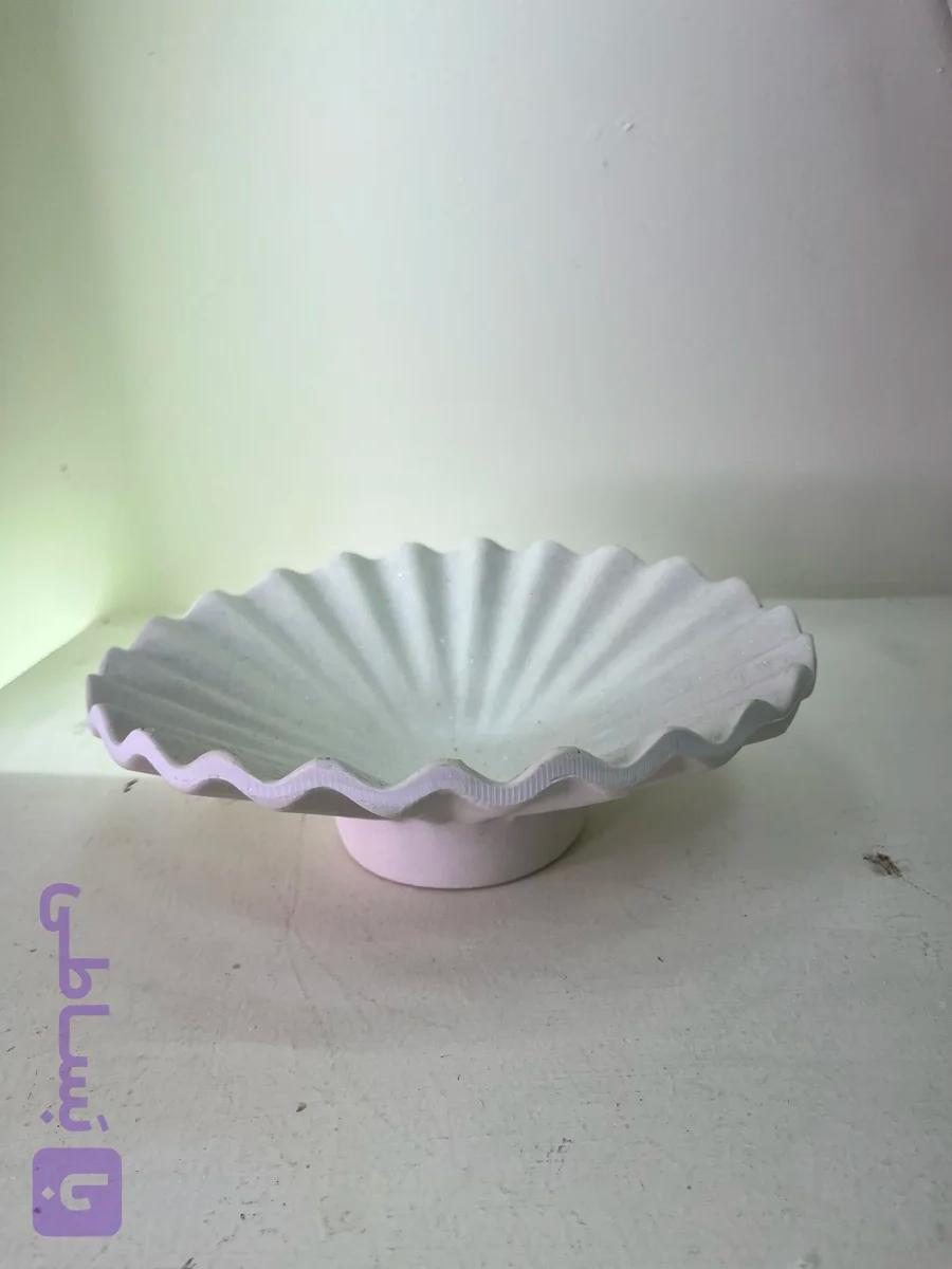 ظرف دکوری چین‌دار پایه‌دار