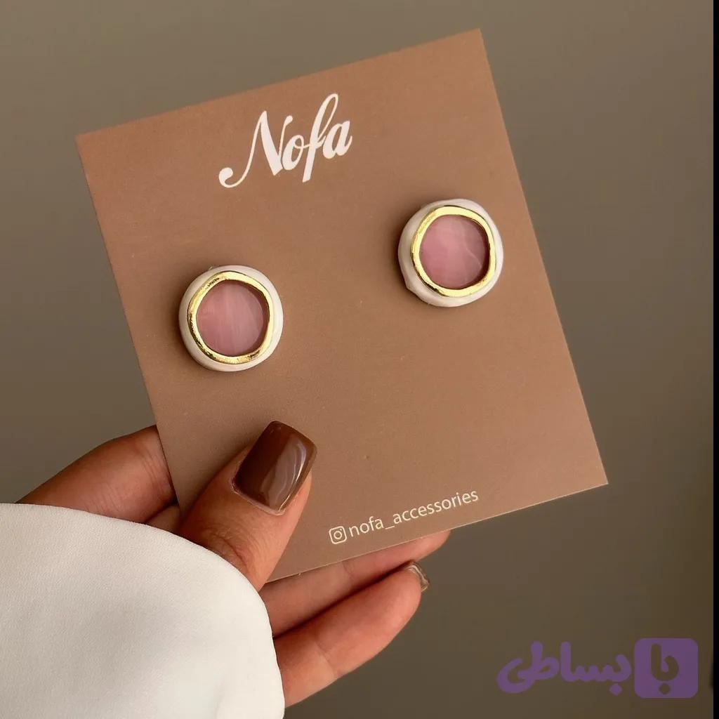 گوشواره مینیمال سفید صورتی