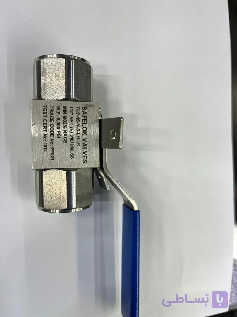 شیر گازی 1/2 دنده داخل (PSI 6000) 316L برند SAFELOK