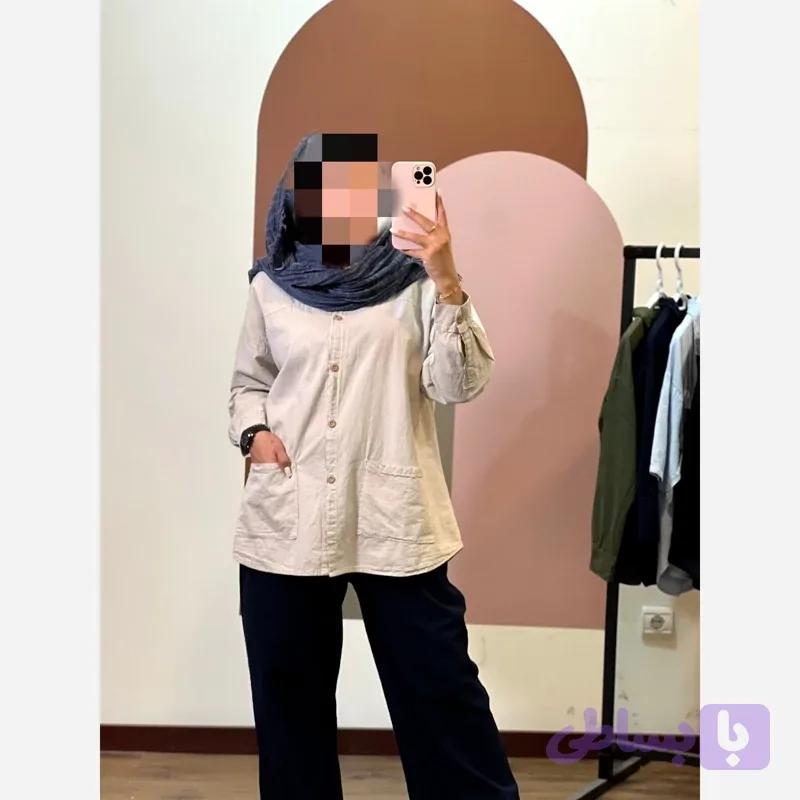 شومیز زنانه جیب دار آستین بلند جنس الیاف طبیعی (پنبه) قد ۷۵ بسیار خنک آنزیم شور شده بدون رنگ‌دهی و آبرفت