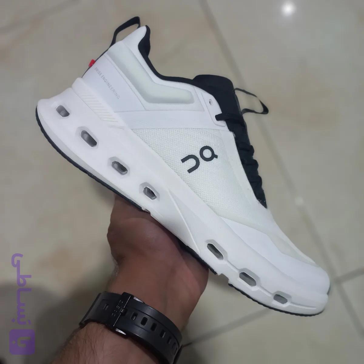 کفش ورزشی برند ONRUNNING