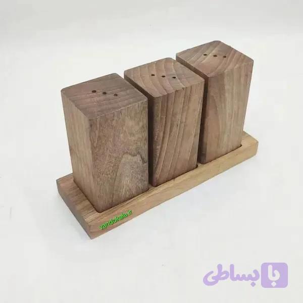ست ۳ عددی نمکدان چوبی گردو با پایه چوبی مدل رومیزی – دست‌ساز و طبیعی — تصویر 1